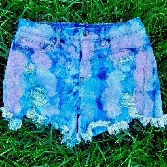 Women’s distressed tie-dye shorts/Scoop/ size 4 - Picture 2 of 5